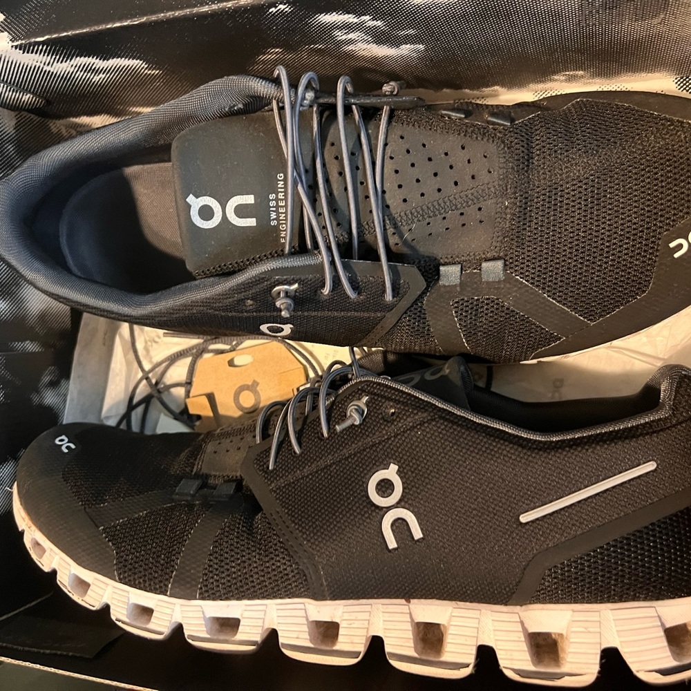 On Cloud- Size 13